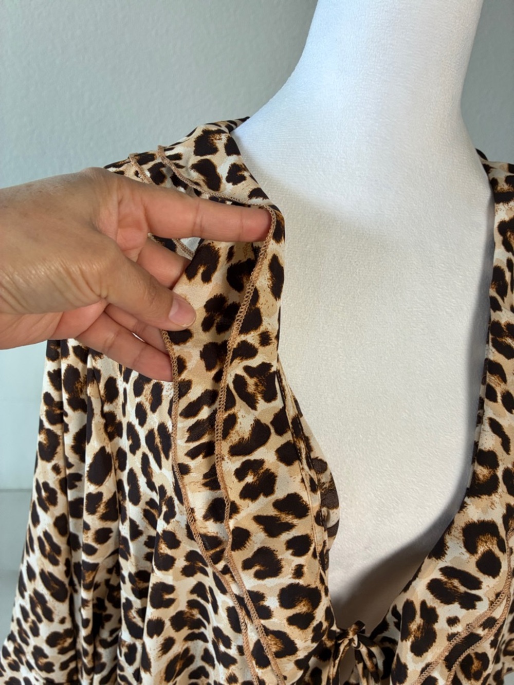 Torrid Leopard Print Ruffle Tie-Front Blouse in Tan & Brown - Picture 3 of 10